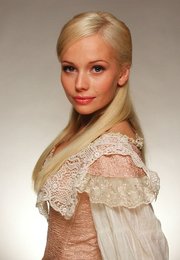 Елена Корикова